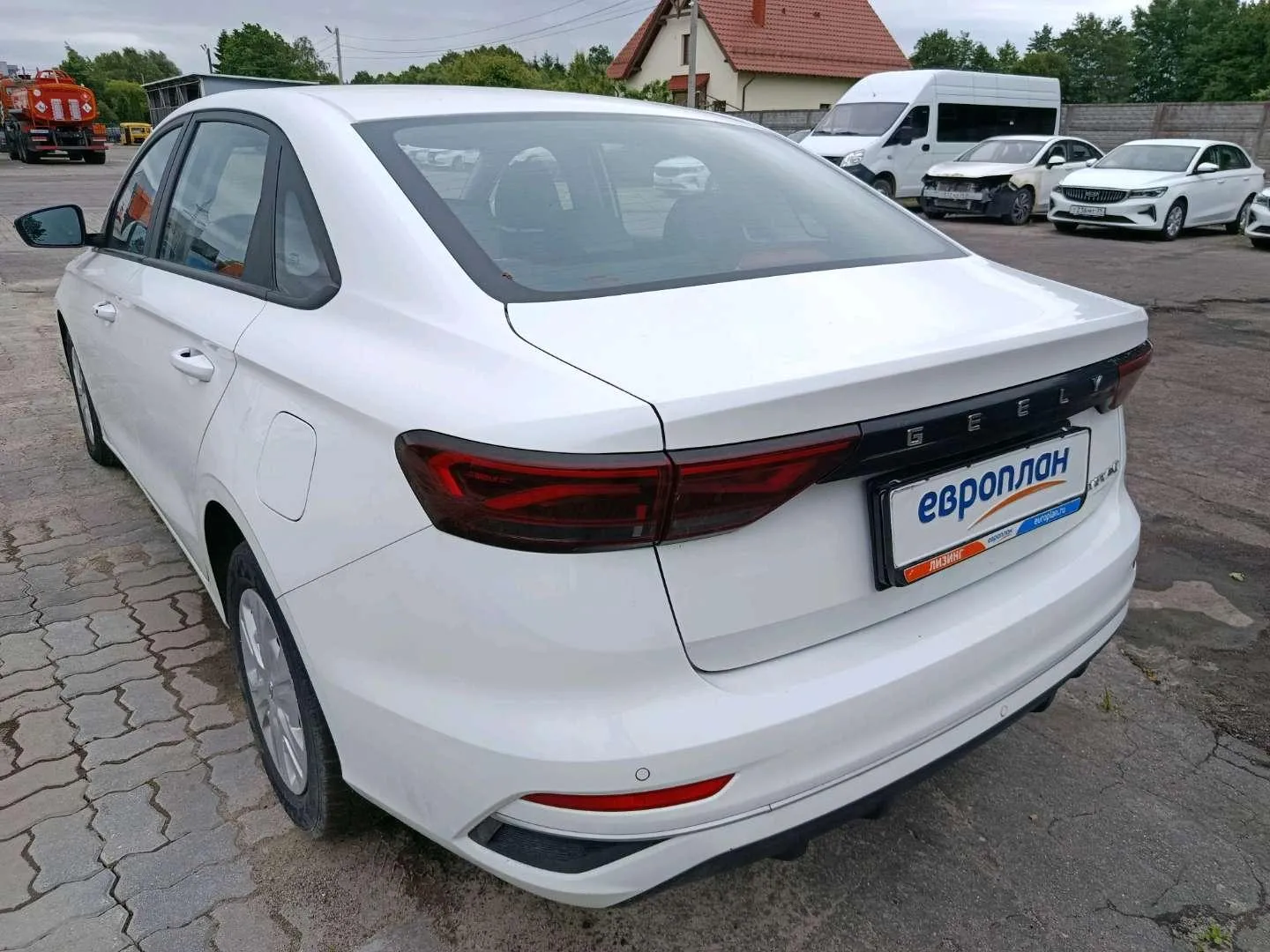 Geely Emgrand Комфорт 1.5 АТ, фото 4
