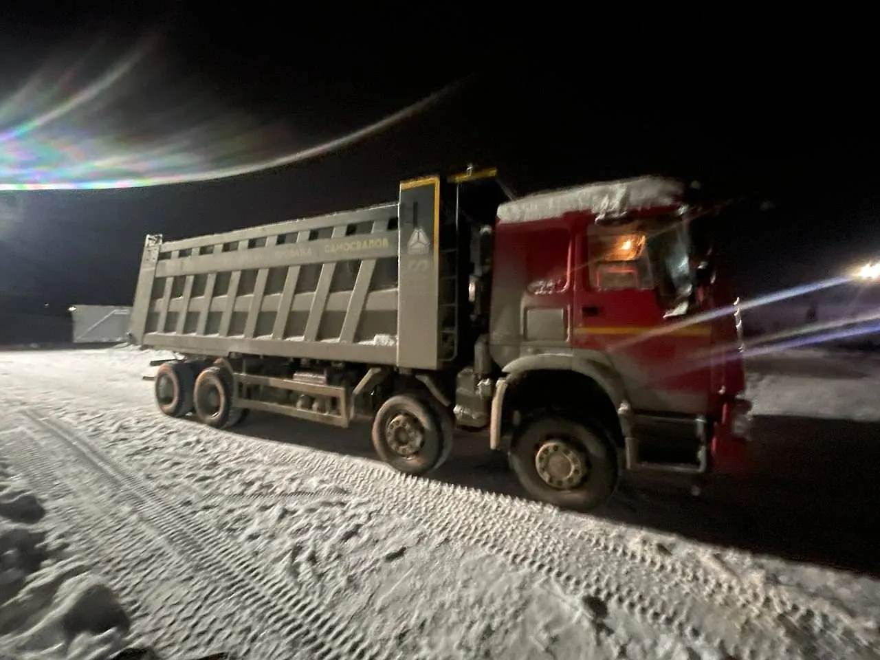 HOWO ZZ* 8x4 Самосвал, фото 5
