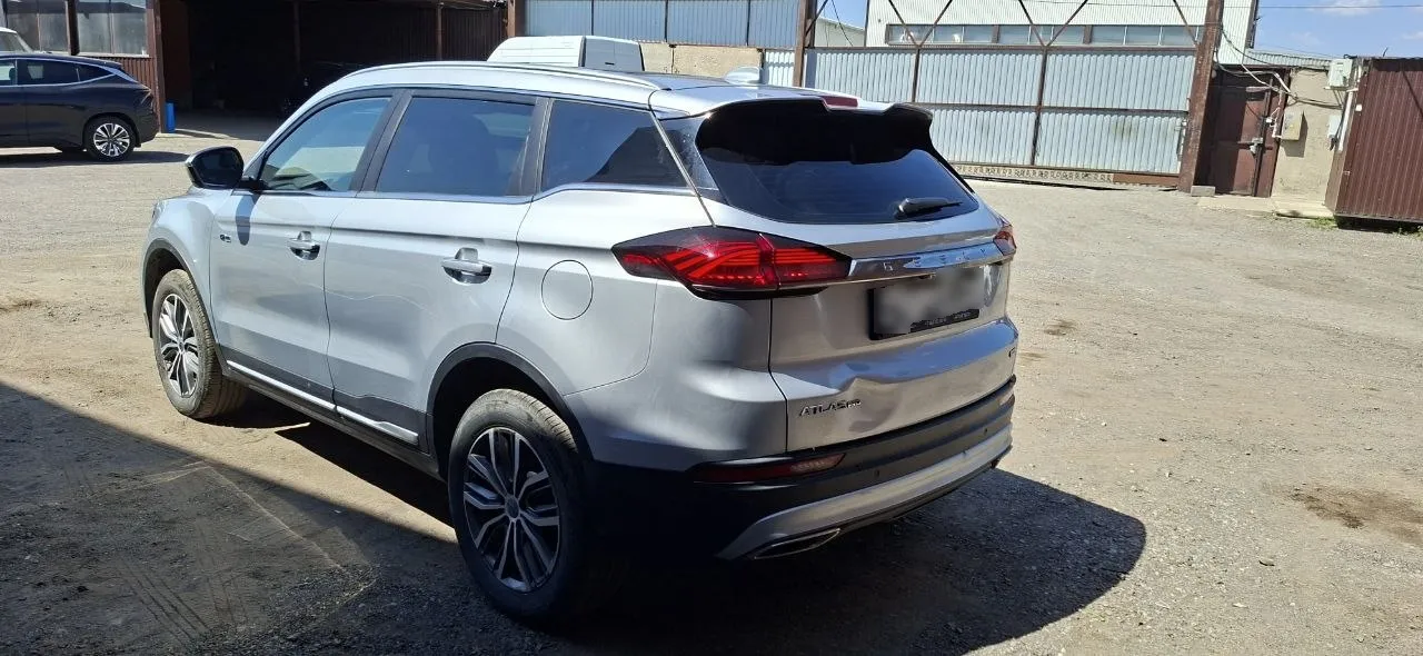 Geely Atlas Pro, фото 4