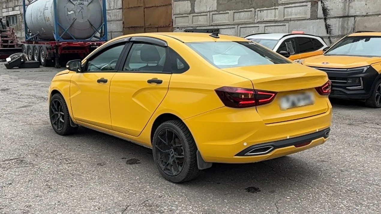 LADA Vesta седан, фото 4