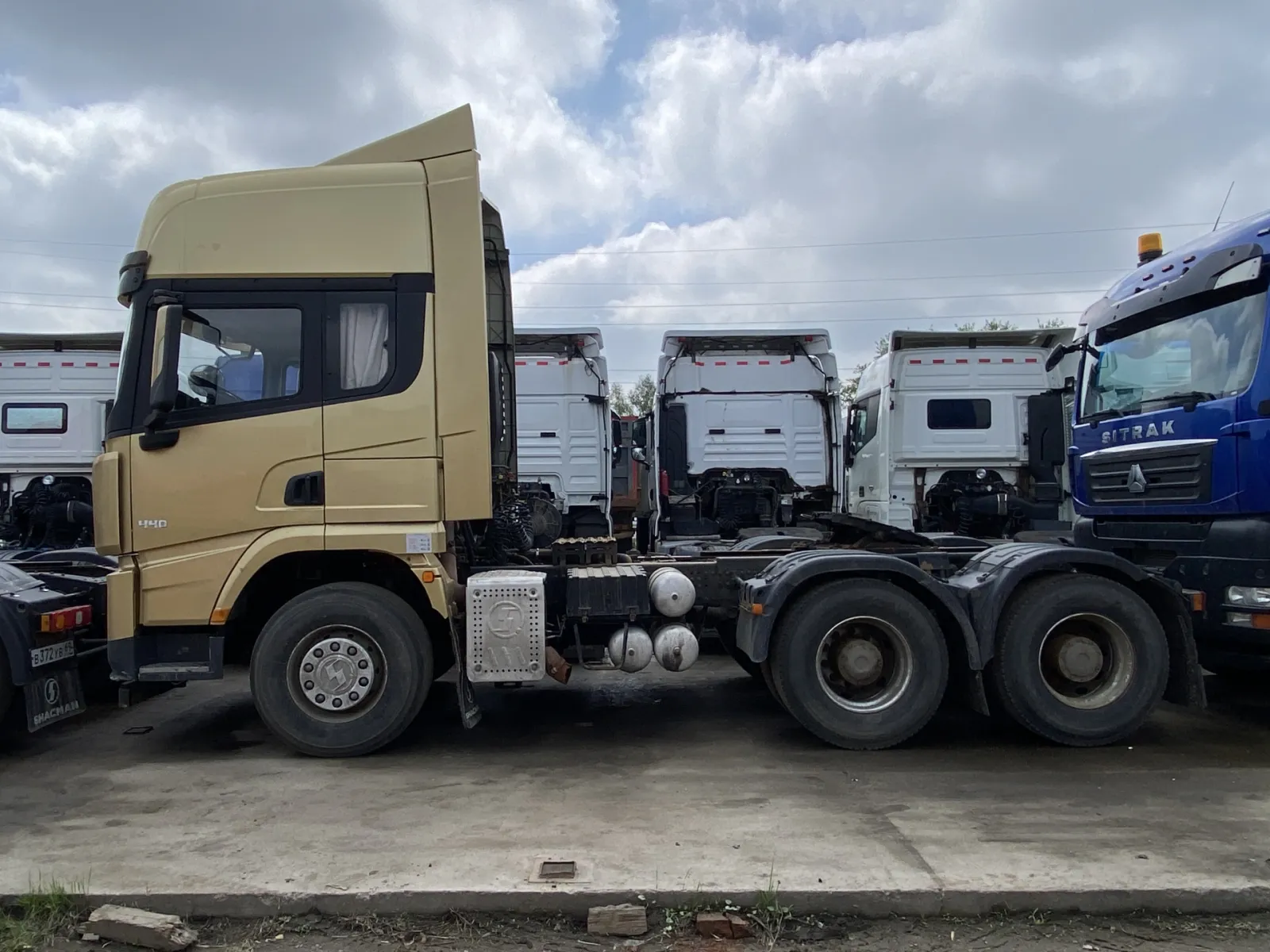 Shacman SX42584W324C, фото 4
