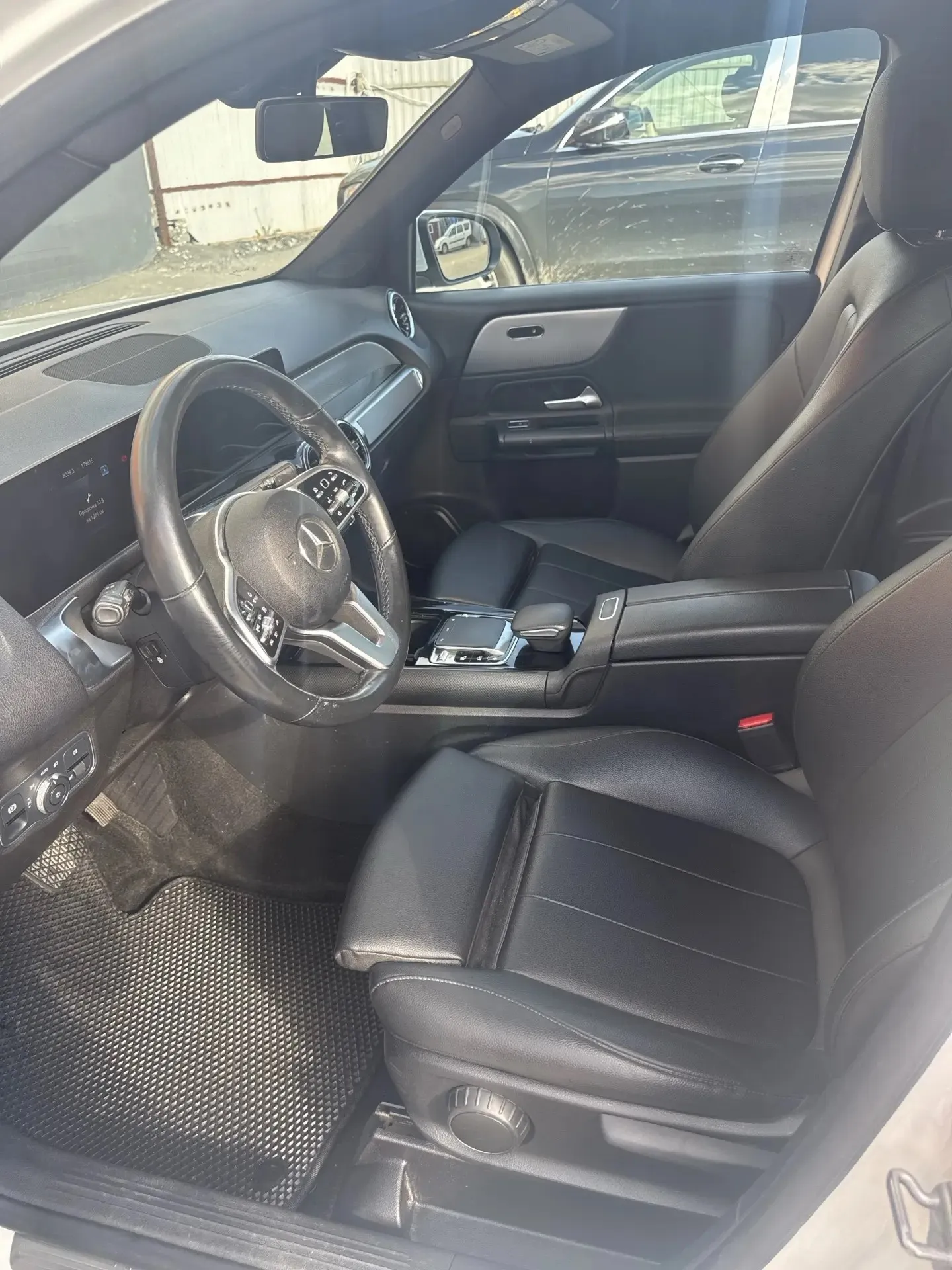 Mercedes-Benz GLB, фото 5