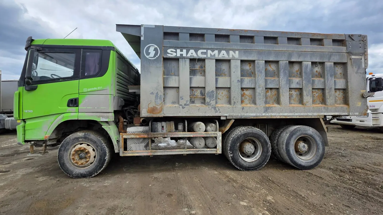 Shacman SX* 6x4 Самосвал, фото 4