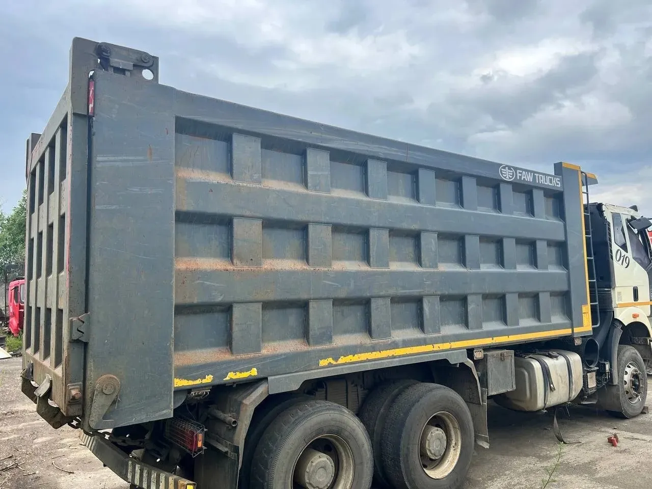 FAW J6* 6x4 Самосвал, фото 3