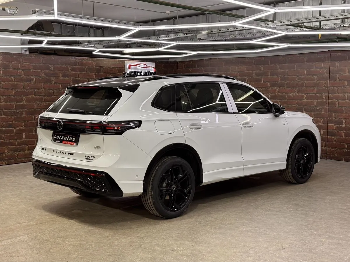 Volkswagen Tiguan L, фото 2