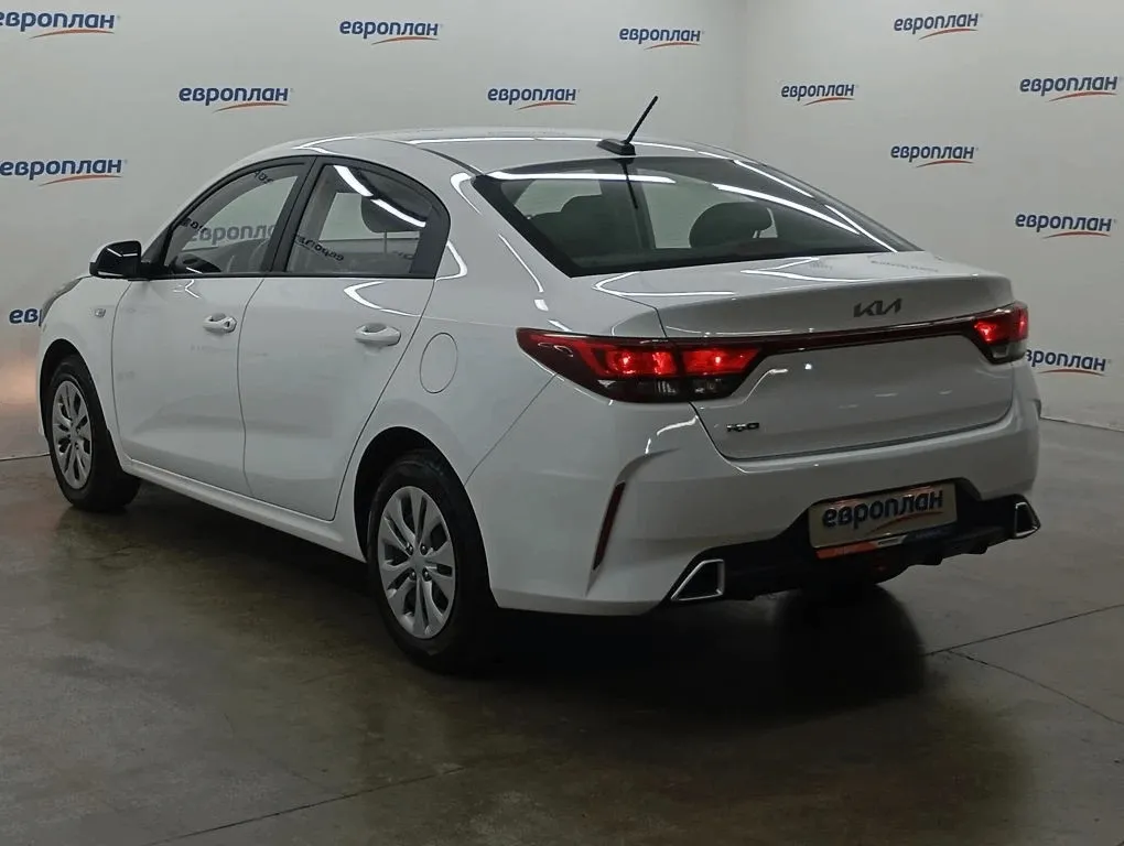 Kia Rio Комфорт 1.6 АТ, фото 4