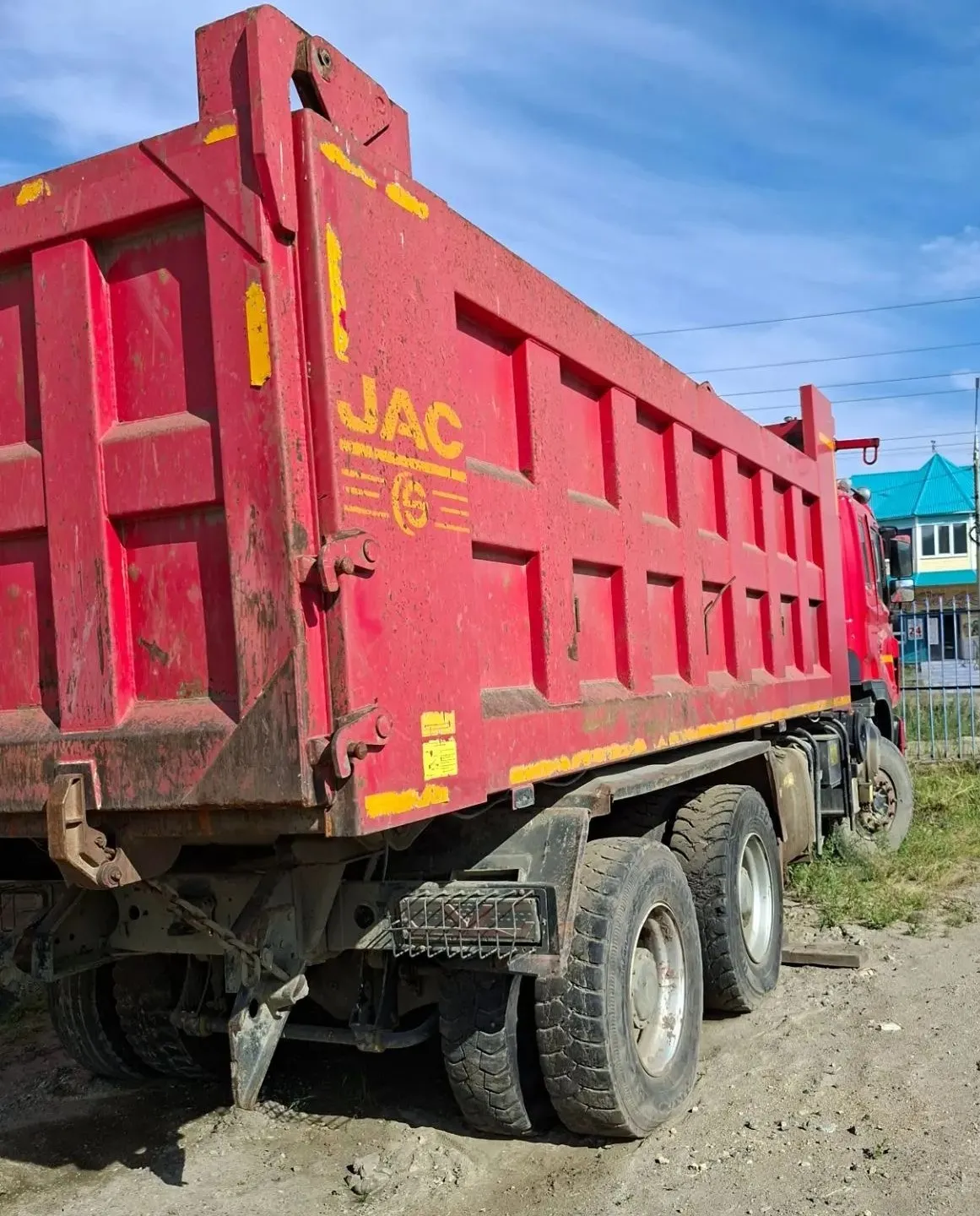JAC N350 6x4 Самосвал, фото 3
