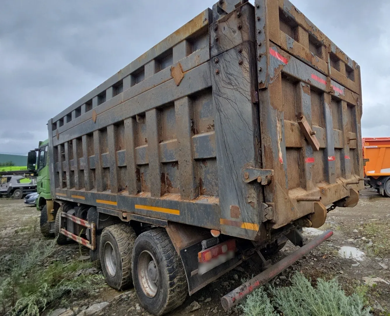 Shacman SX* 8x4 Самосвал, фото 4