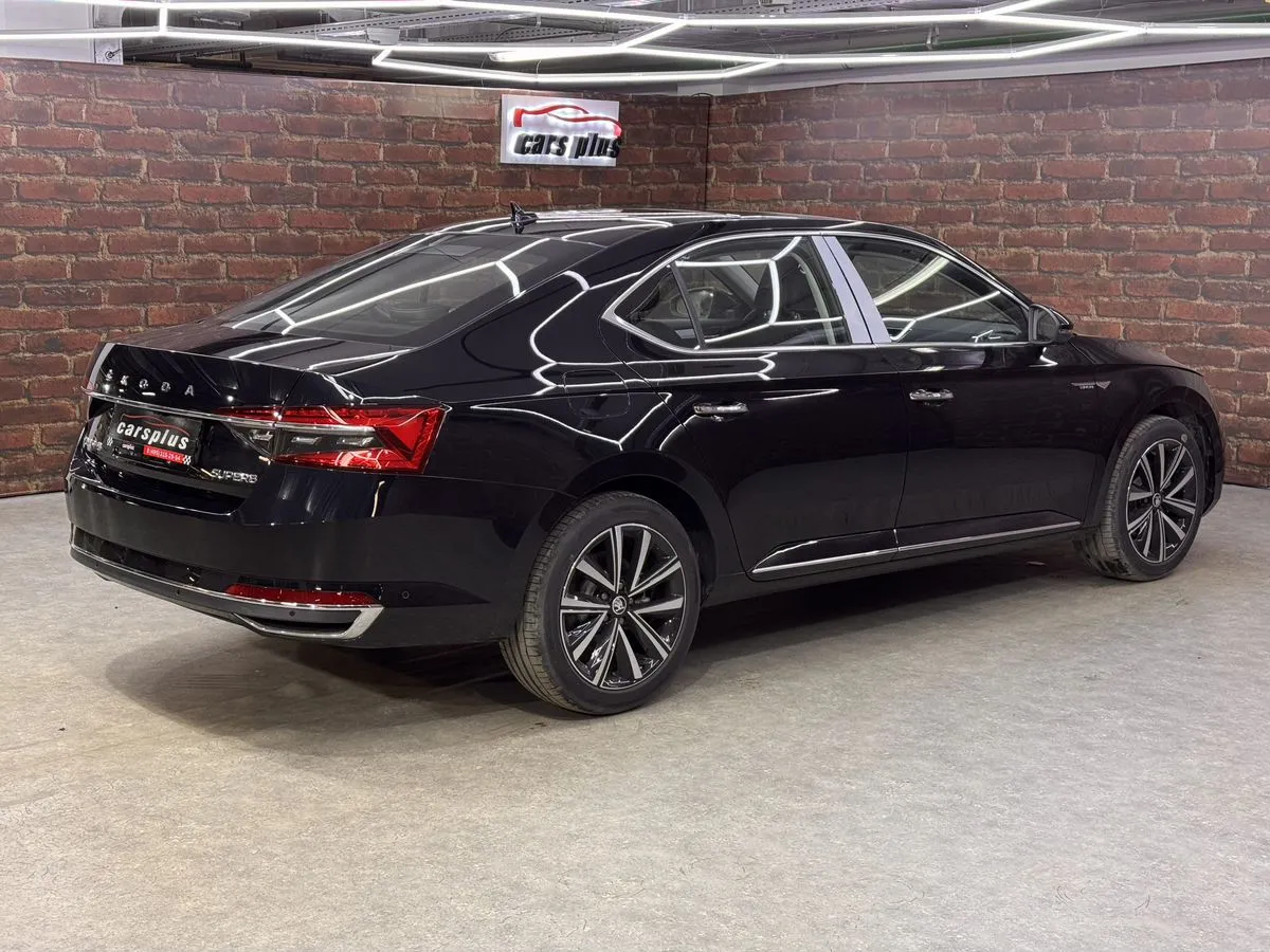 SKODA Superb, фото 2