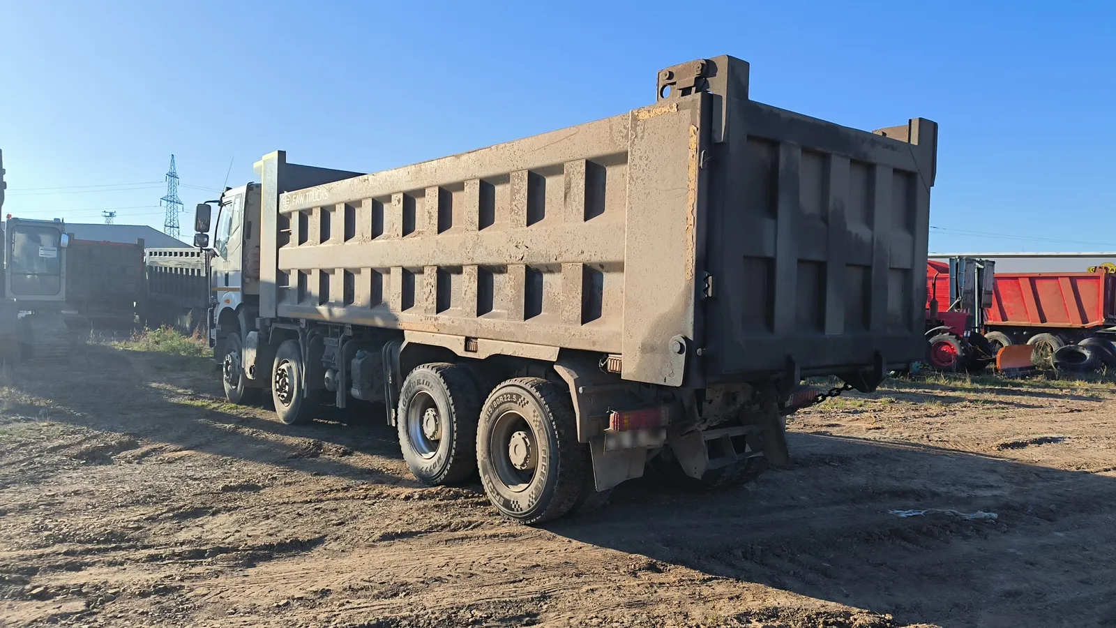 FAW J6 8x4 Самосвал, фото 4