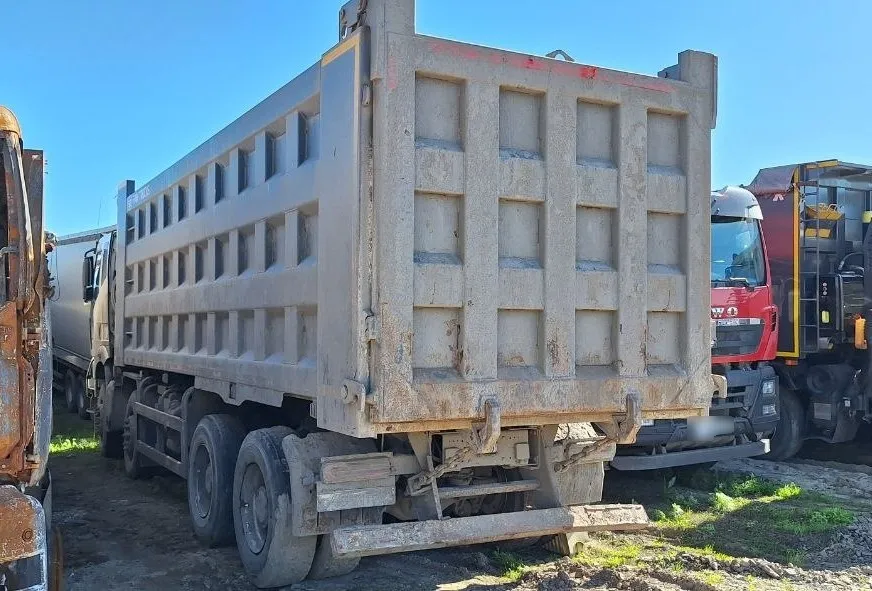 FAW J6 8x4 Самосвал, фото 4