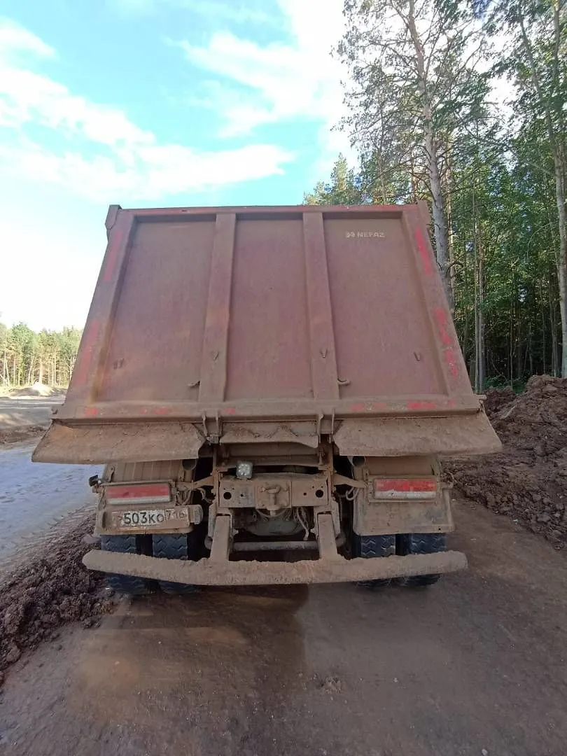 КАМАЗ 65801 8x4 Самосвал, фото 4