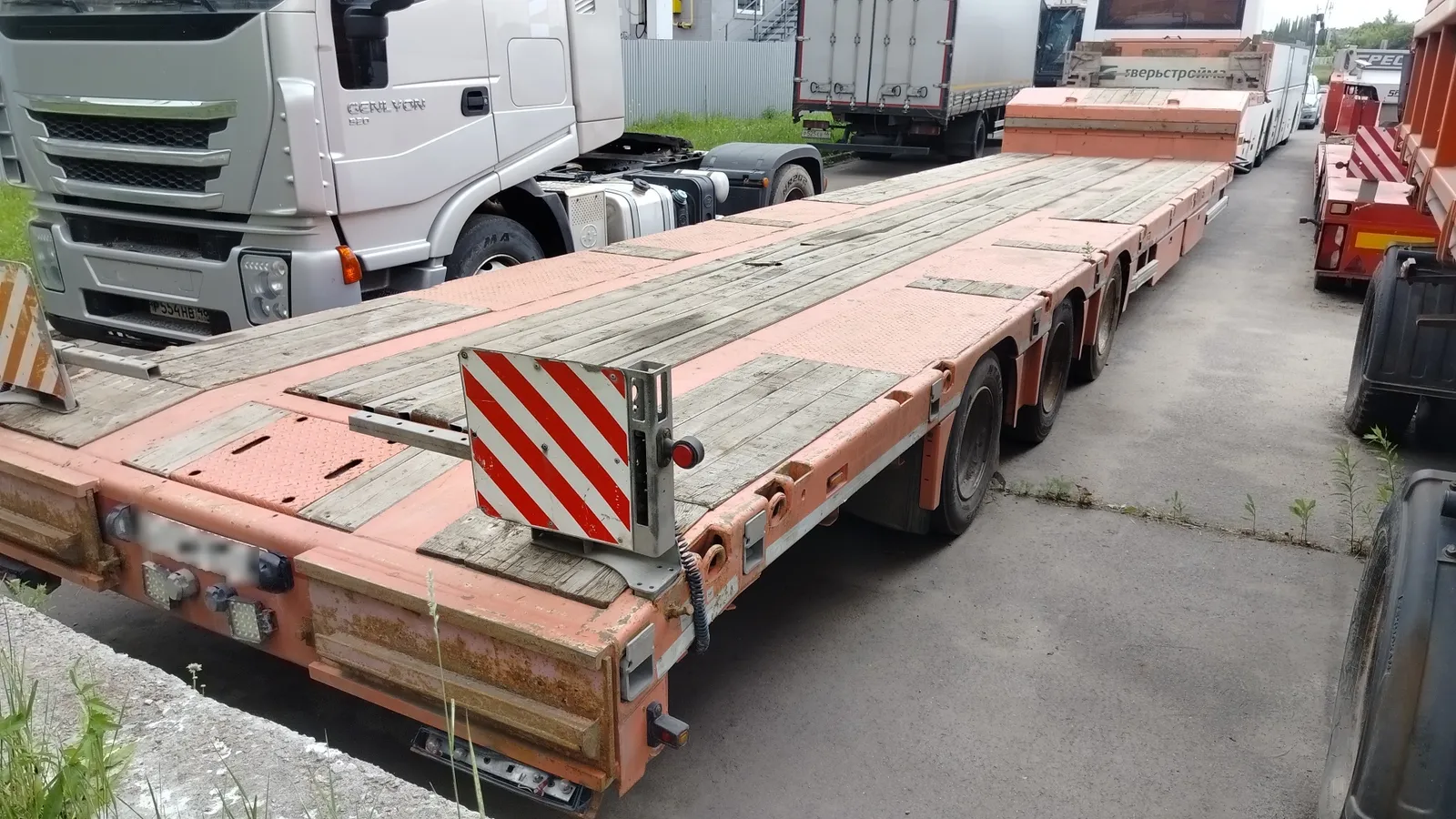 Тверьстроймаш 9939* Полуприцеп тяжеловоз 3 оси, фото 3