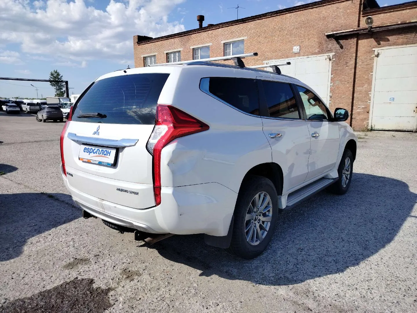 Mitsubishi Pajero Sport 2.4 DI-D Intense AT, фото 3