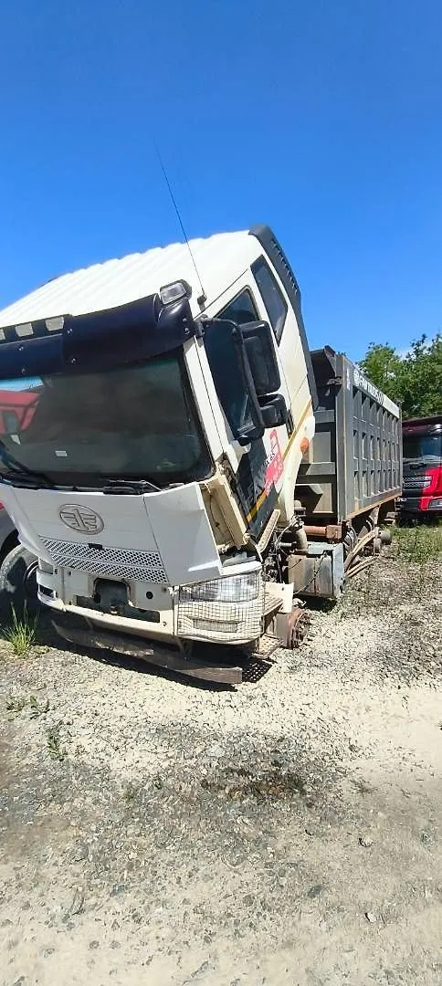FAW J6 6x4 Самосвал, фото 3