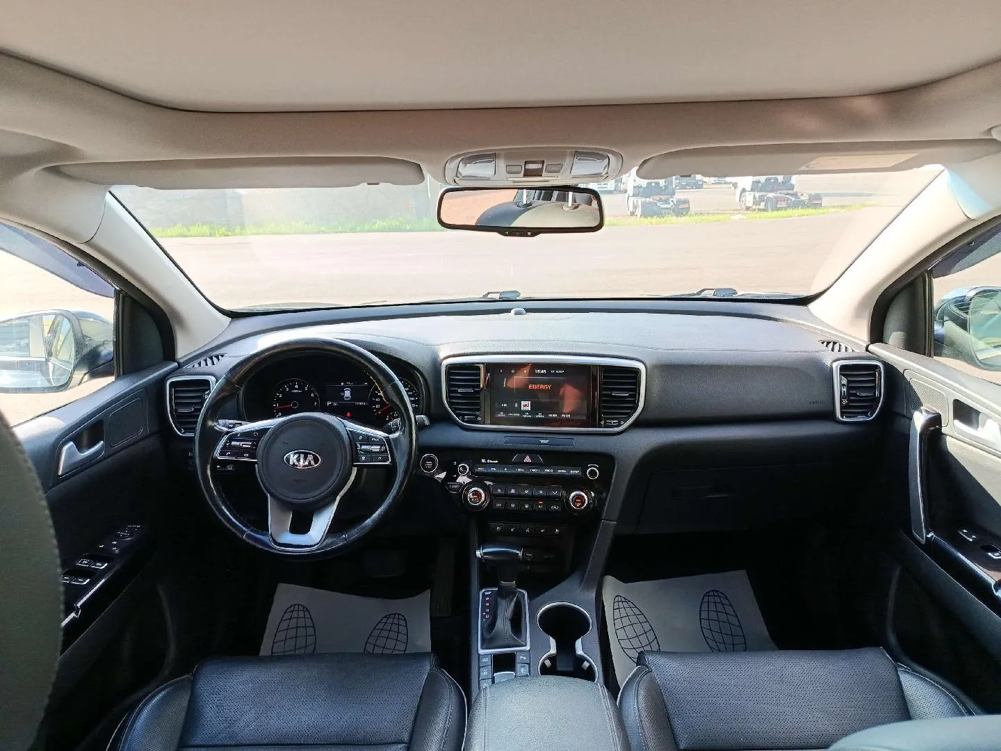 Kia Sportage Премиум Блэк Эдишн 2.4 АТ полный привод, фото 5
