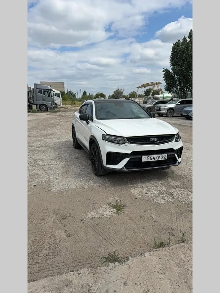 Geely TUGELLA, фото 2