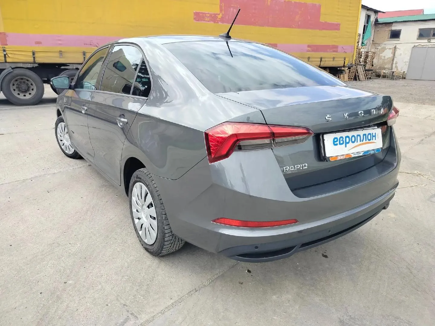 SKODA Rapid Хоккей Эдишн Амбишн 1.4Т АТ, фото 4