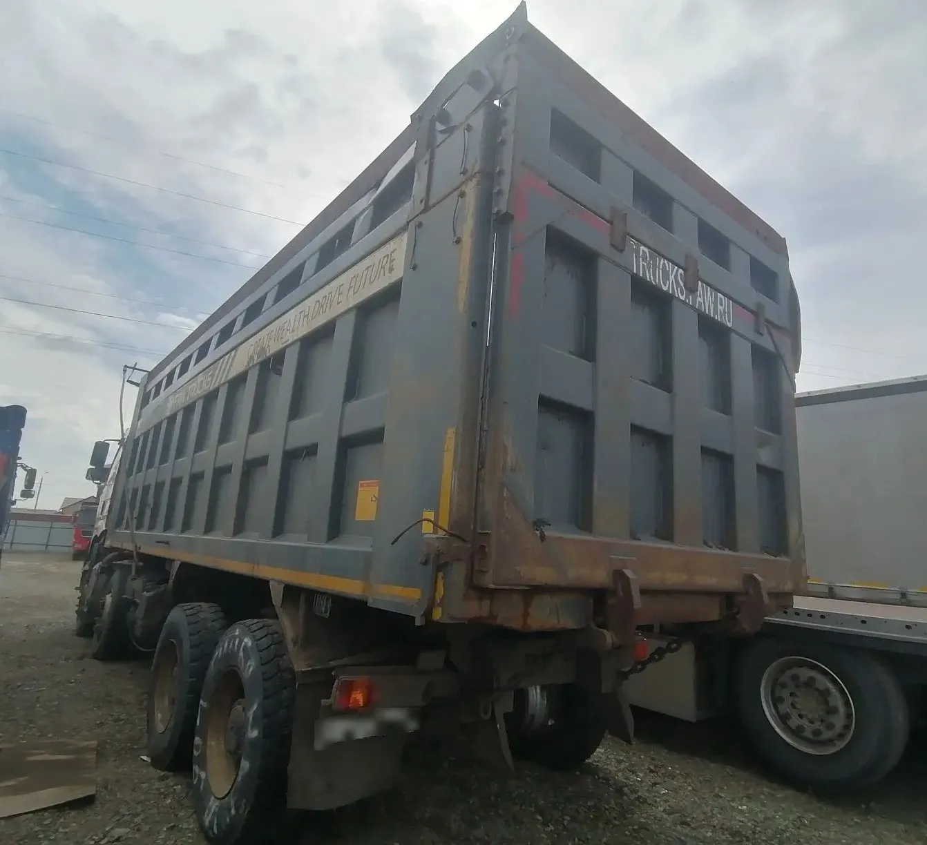 FAW J6 8x4 Самосвал, фото 4