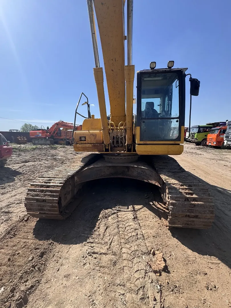 Komatsu PC 220 Экскаватор, фото 4