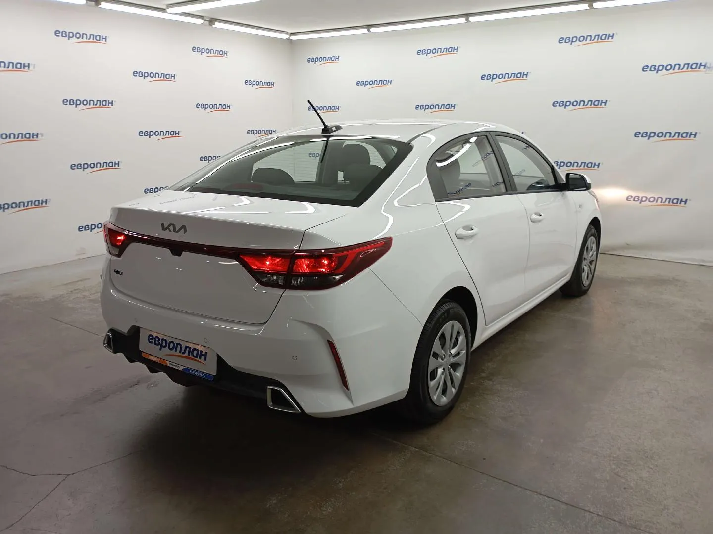 Kia Rio Люкс АВ 1.6 АТ, фото 3