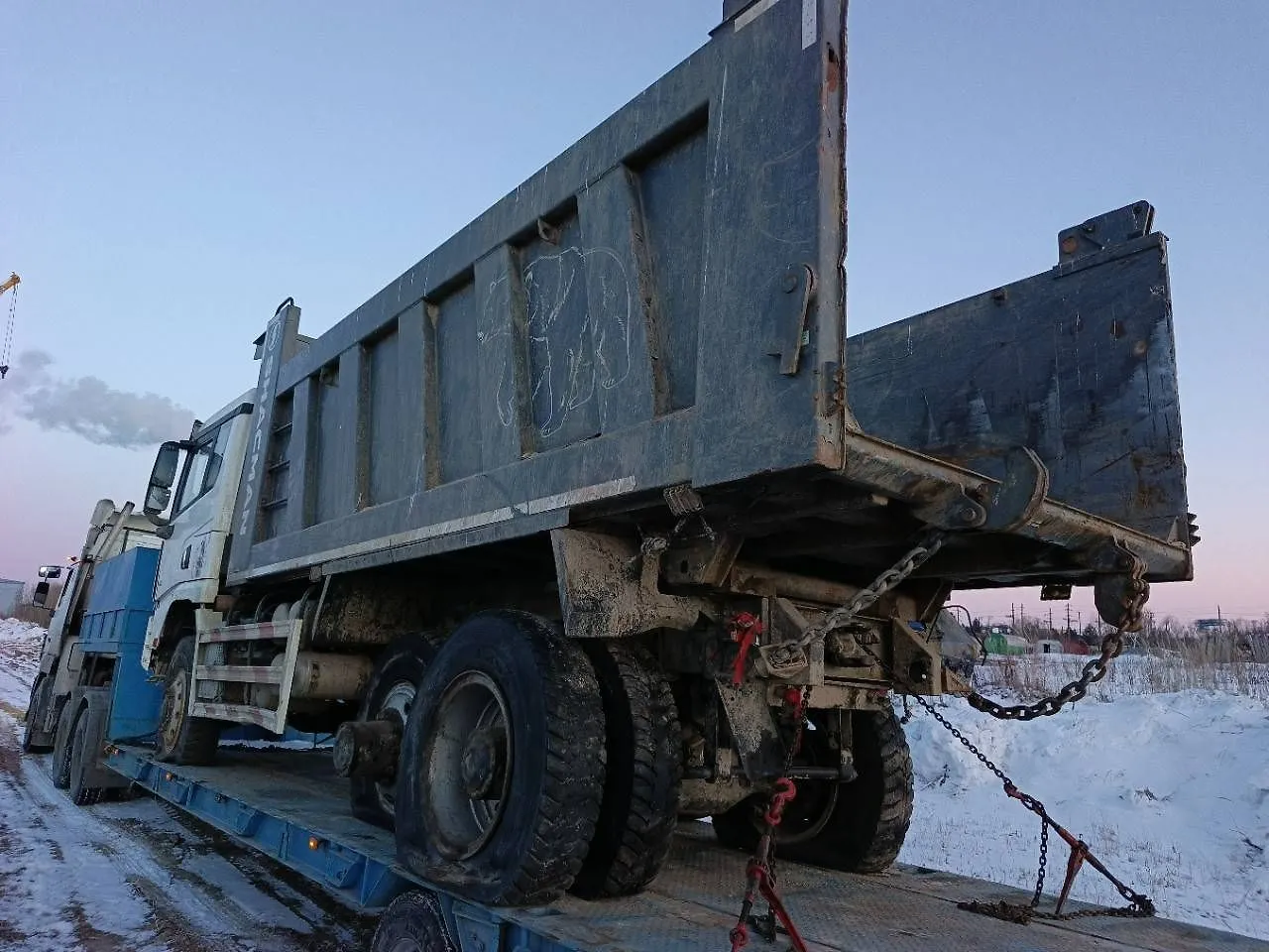 Shacman SX* 6x6 Самосвал, фото 4