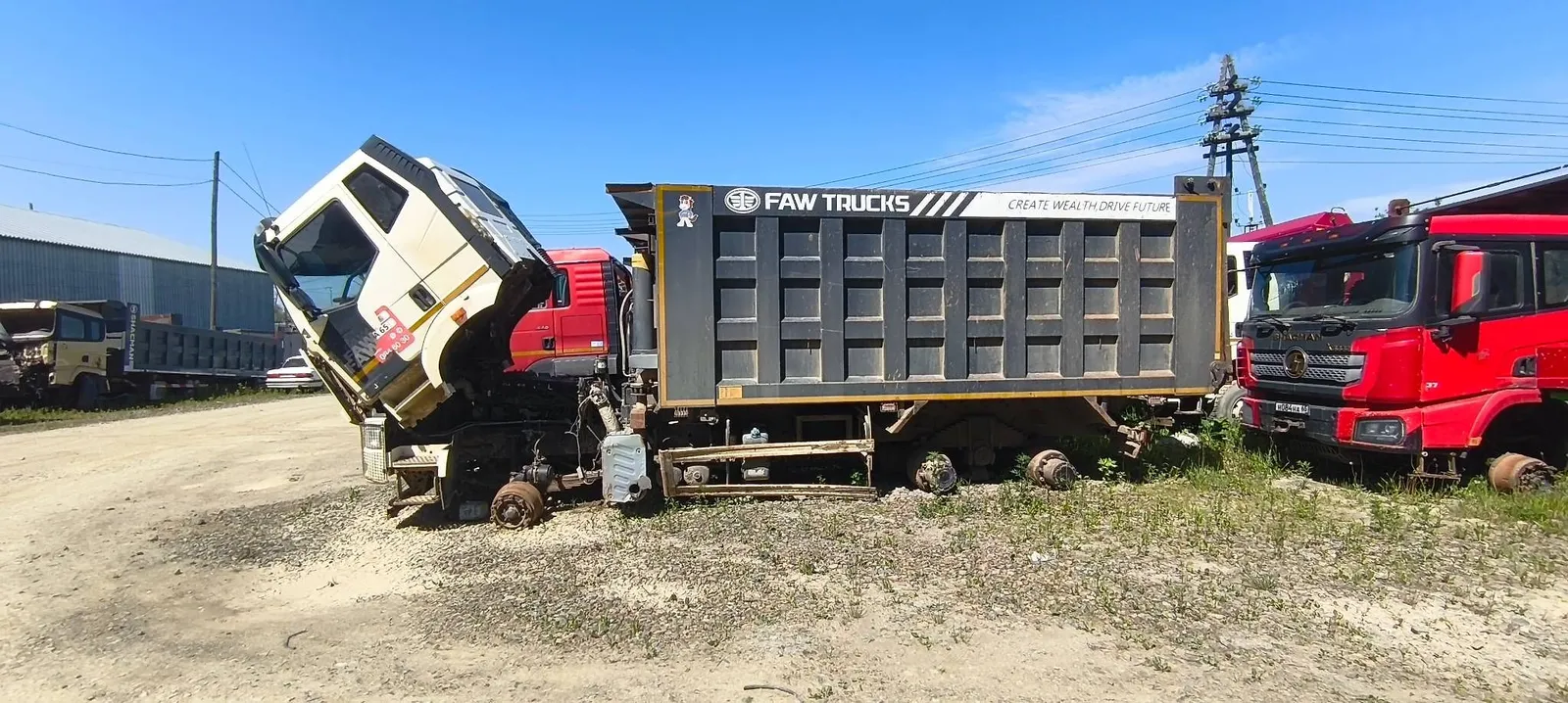 FAW J6 6x4 Самосвал, фото 5
