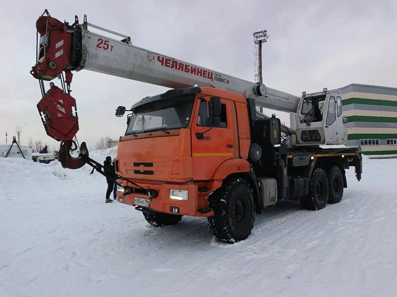 КАМАЗ 43118 6x6 Автокран, фото 3