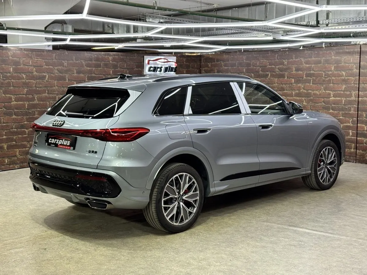 Audi Q5L, фото 2