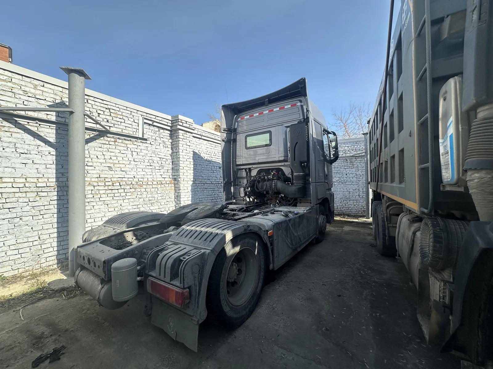 Foton AUMAN 4x2 Седельный тягач, фото 3