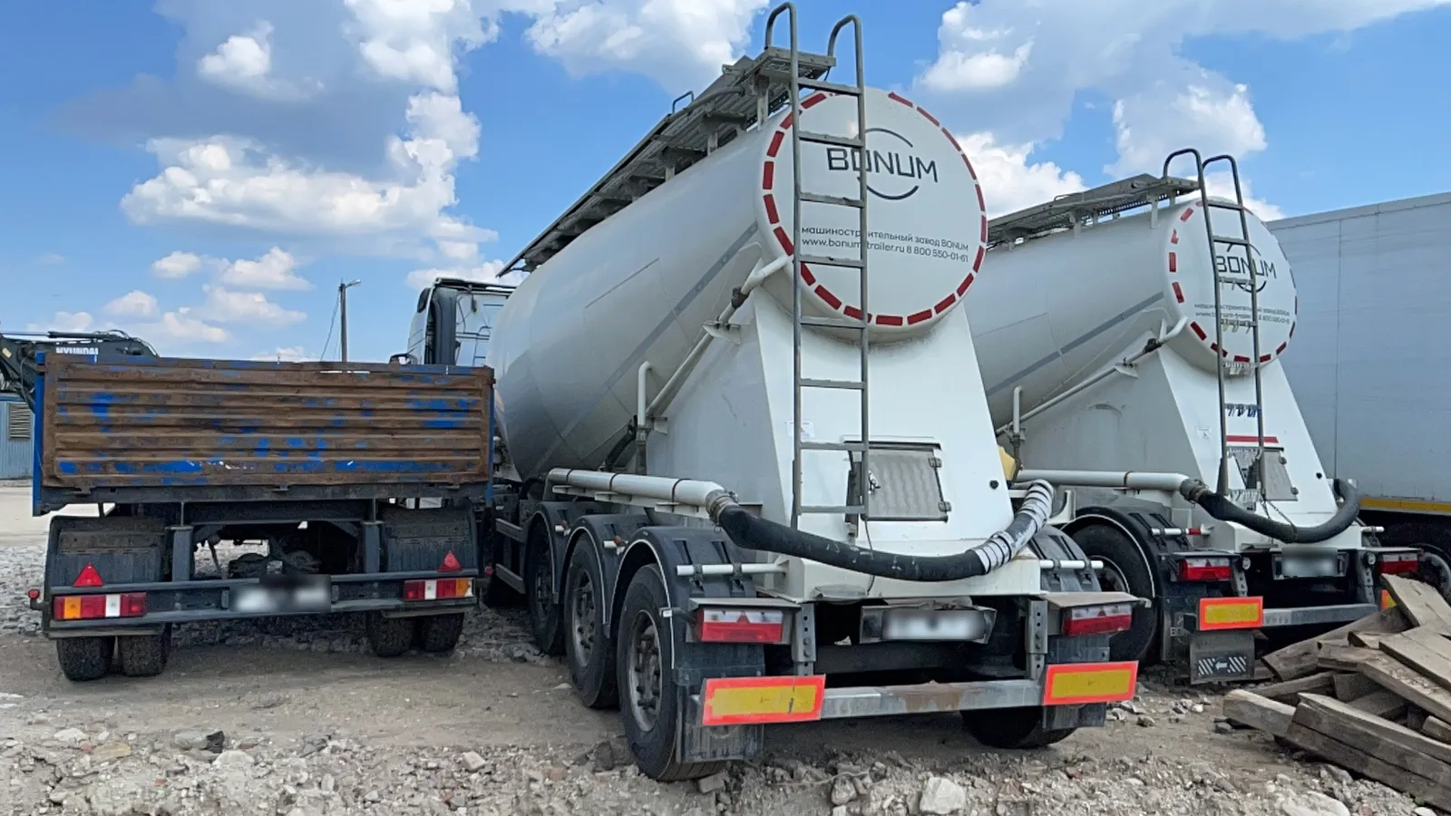 BONUM 914231 Полуприцеп цистерна для сыпучих грузов, фото 4
