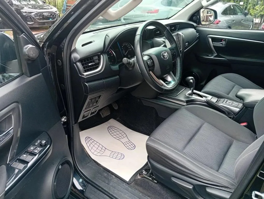 Toyota Fortuner 2.7 Comfort 4WD auto, фото 5