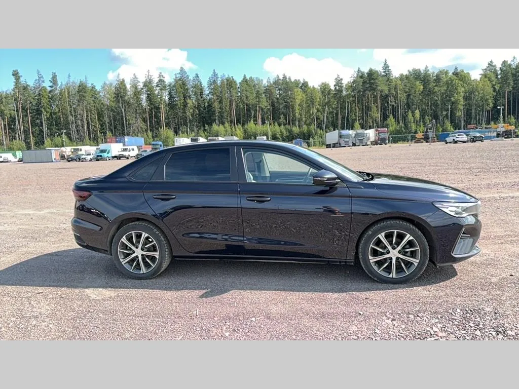Geely EMGRAND, фото 5