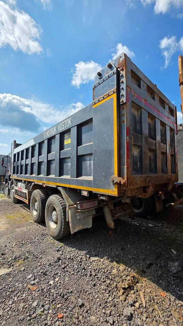 HOWO T5G 8x4 Самосвал, фото 5