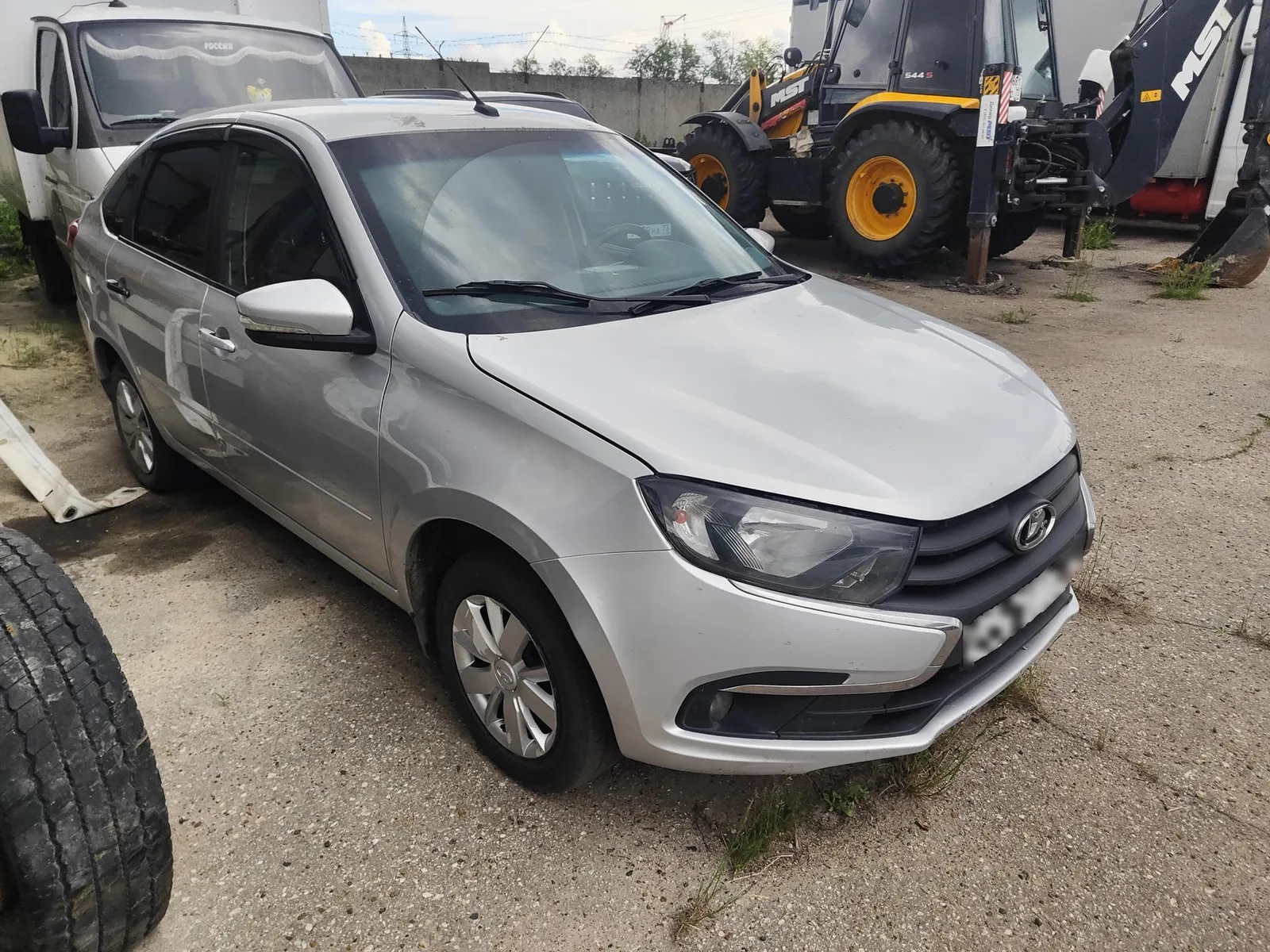 LADA Granta лифтбек, фото 2