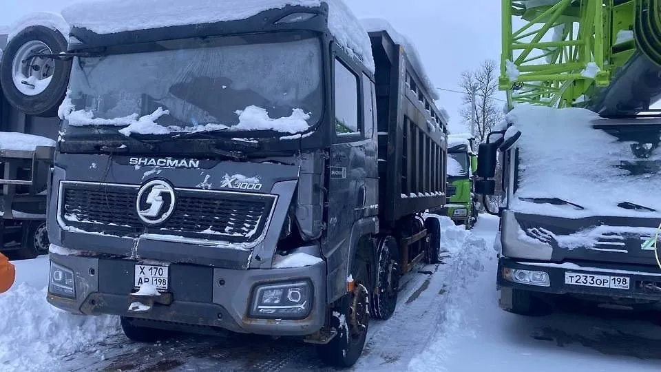 Shacman SX* 8x4 Самосвал, фото 3