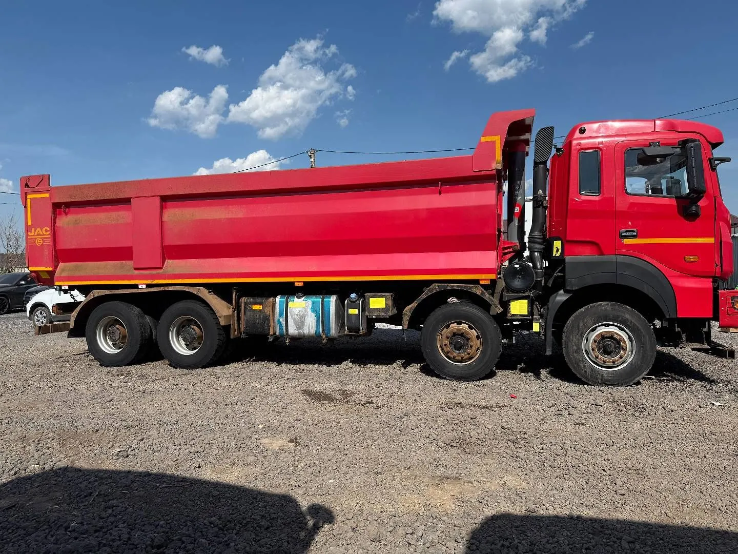 JAC N410 8x4 Самосвал, фото 4