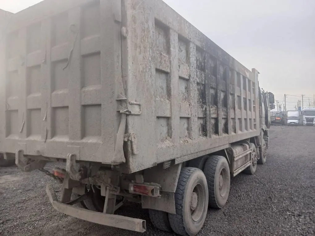 FAW CA 3310 8x4 Самосвал, фото 5