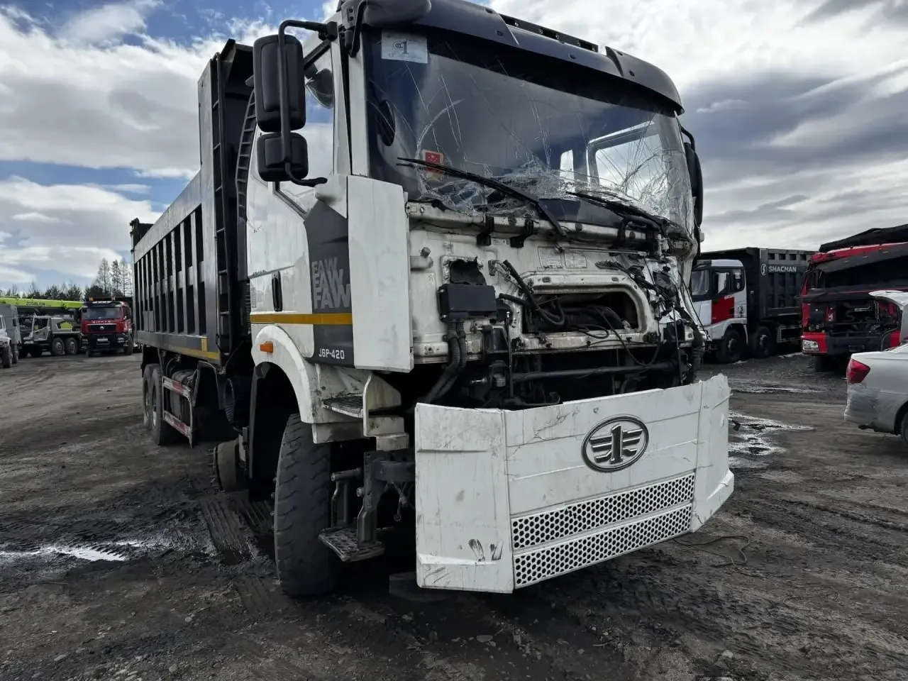 FAW J6 8x4 Самосвал, фото 2