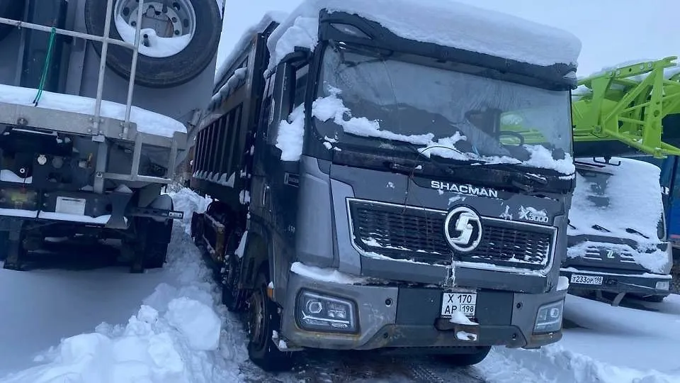 Shacman SX* 8x4 Самосвал, фото 2