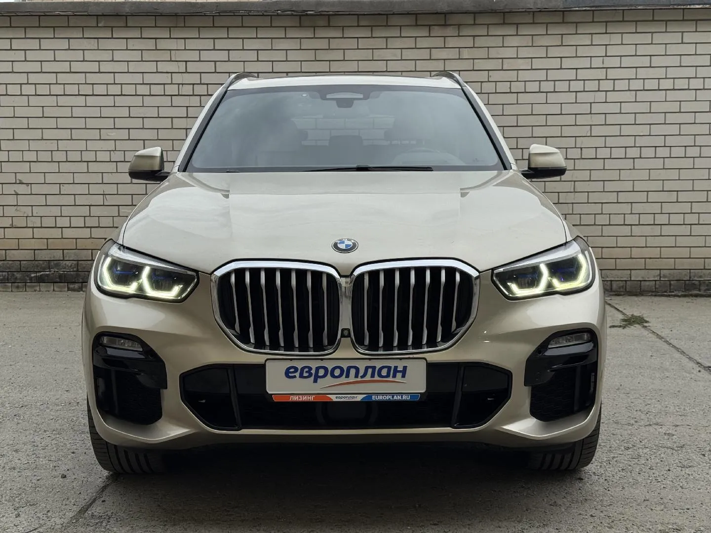 BMW X5 xDrive50i, фото 2