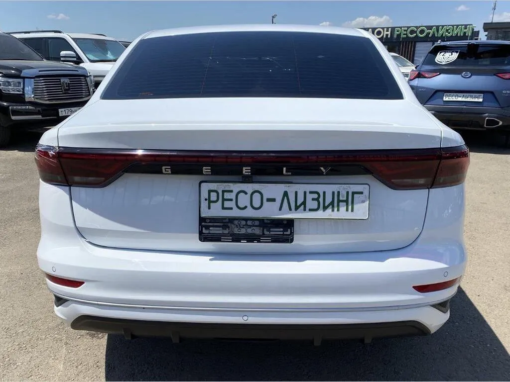 Geely EMGRAND, фото 4