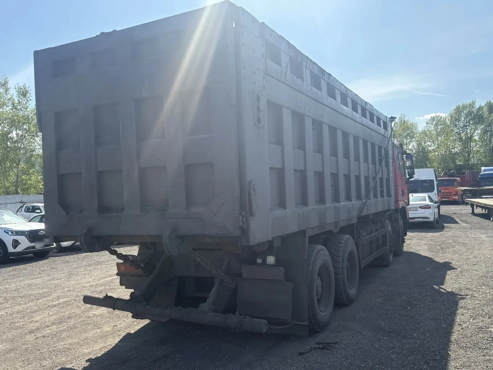 Shacman SX* 8x4 Самосвал, фото 3