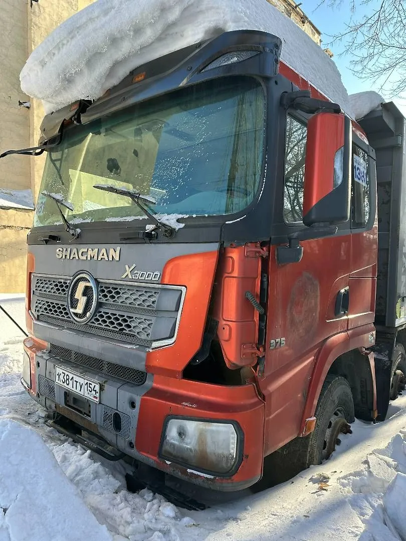 Shacman SX* 8x4 Самосвал, фото 2