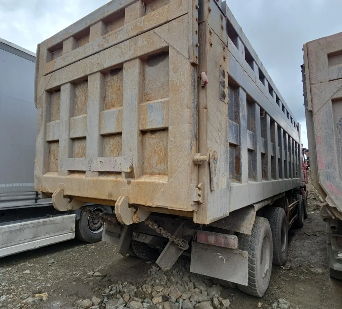 Shacman SX* 8x4 Самосвал, фото 3