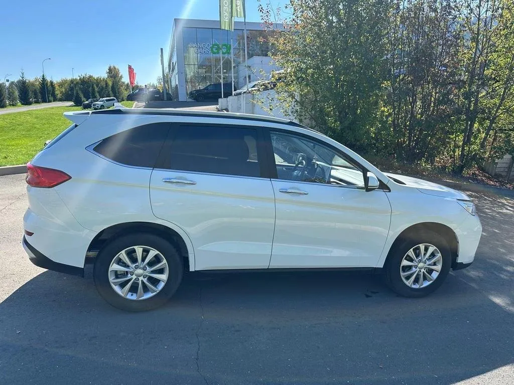Haval M6, фото 5