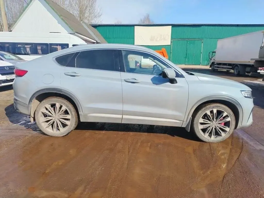 Geely TUGELLA, фото 2