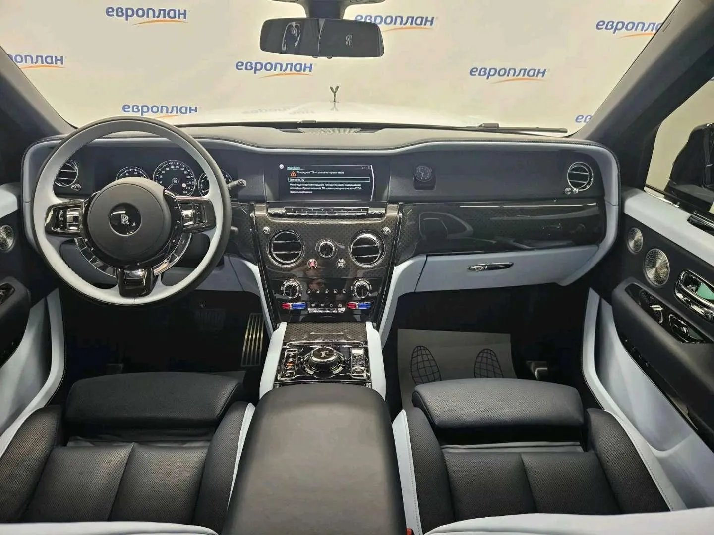 Rolls-Royce Cullinan V12 Black Badge auto, фото 5