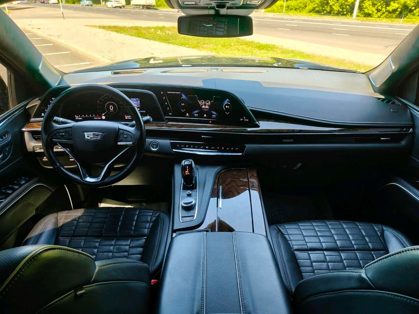 CADILLAC Escalade 6.2 В8 Премиум Люкс Платинум, фото 5