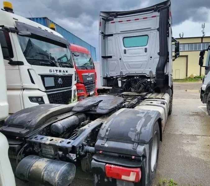 Mercedes-Benz Actros 4x2 Седельный тягач, фото 3